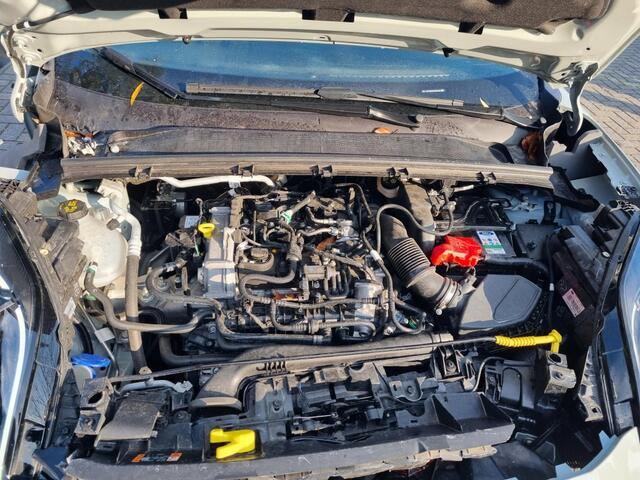 Ford PUMA 1.0 EB Hyb. Titanium