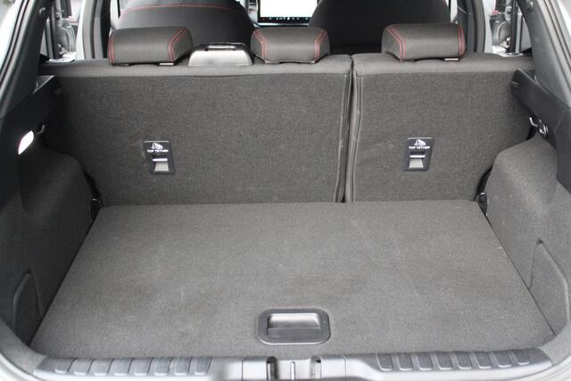 Ford PUMA 1.0-125pk EcoBoost Mild-Hybrid ST-Line, two-tone. Alwéér een prachtige hoogzitter met slechts 9.400km ! Autm. airco, camera 360gr., LM wln, side- en lane assist, adaptieve cruise cntrl, navigatie, telefoonvoorb., stoel-, stuur-- en voorraamverw. etc.