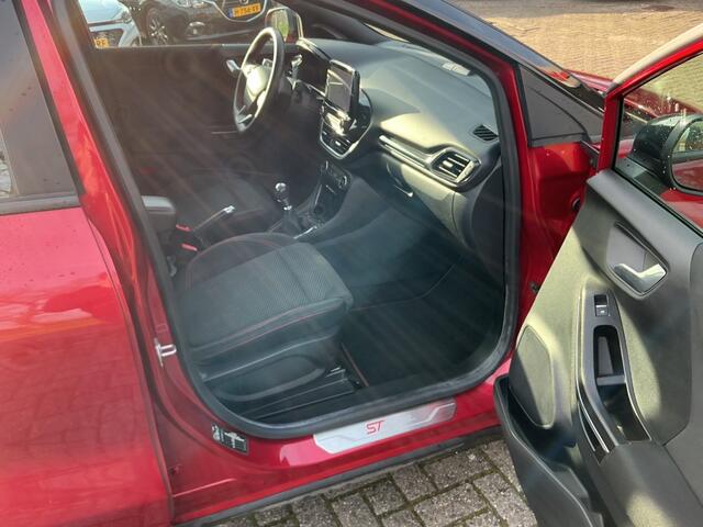 Ford PUMA 1.0 EB HYB ST-LINE X