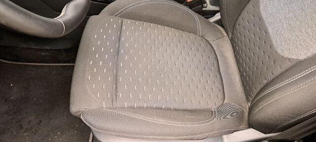 Ford PUMA 1.0 EcoBoost Hybrid Titanium 125pk | Winterpack | Trekhaak Afneembaar | SYNC 4 Navigatie |