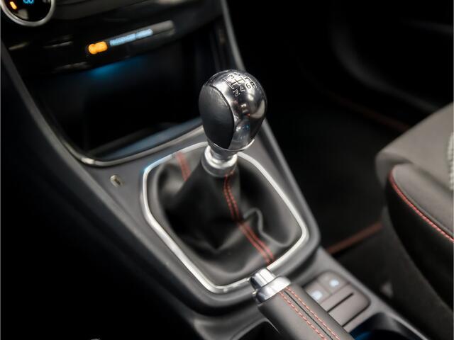 Ford PUMA 1.0 EcoBoost Hybrid ST-Line (VIRTUAL COCKPIT, APPLE CARPLAY, GROOT NAVI, LED KOPLAMPEN, SPORTSTOELEN, CRUISE, KEYLESS, LANE ASSIST, NIEUWE APK, NIEUWSTAAT)