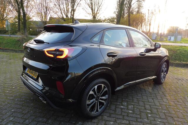 Ford PUMA 125pk Hybrid ST-Line Navi Camera Parkassist Winter-Pack