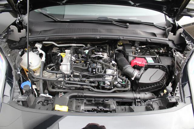 Ford PUMA 1.0-125pk EcoBoost Mild-Hybrid ST-Line. Mooie luxe hoogzitter ! Slechts 8.960km ! Autm. airco, adapt. cruise control, stoel-, stuur- en voorraamverw., navigatie, telefoonvoorb., LM wielen, elektr. achterklep, LED verl., camera 360gr, pdc v+a etc.