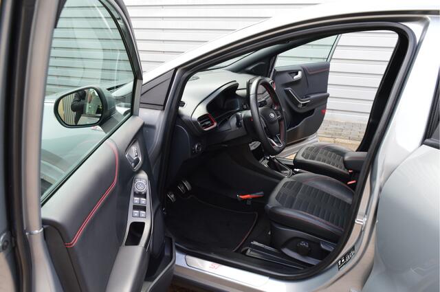 Ford PUMA 1.0 EcoBoost Hybrid ST-Line X O.a: Haak, Stoel+Stuurverw, PDC, DAb, Navi, Clima, Etc. All-in prijs!