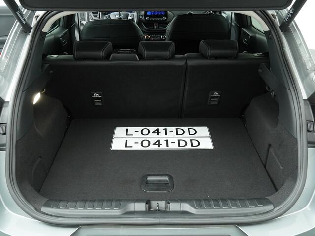 Ford PUMA EcoBoost 125pk Hybrid Titanium X | Trekhaak | Winter pack | Adapt. Cruise | Elek. Klep | B&O | Keyless | All-Seasons