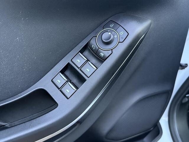 Ford PUMA 1.0 EcoBoost Hybrid ST-Line X