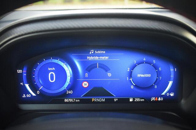 Ford PUMA 1.0 EcoBoost Hybrid ST-Line X AUTOM|PANO|STVW|LED|