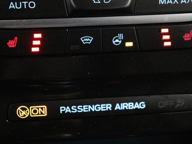 Ford PUMA 1.0 EcoBoost Hybrid ST-Line | Stoel & stuurverwarming | Carplay | Navigatie | Parkeerhulp | Climate control | Digital Cockpit | Verwarmde voorruit | Full LED | Cruise control | Bluetooth