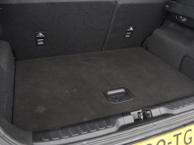 Ford PUMA 1.0 EcoBoost Hybrid ST-Line | Stoel & stuurverwarming | Carplay | Navigatie | Parkeerhulp | Climate control | Digital Cockpit | Verwarmde voorruit | Full LED | Cruise control | Bluetooth