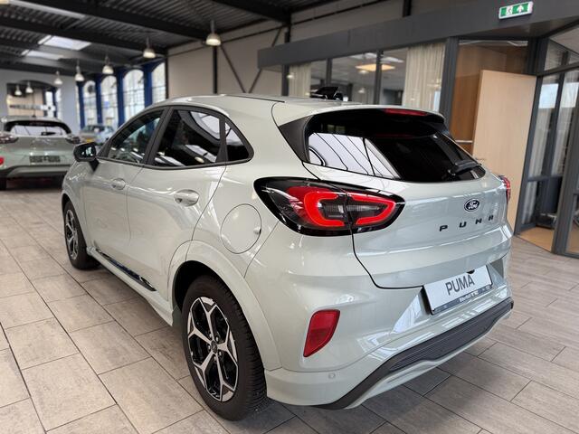 Ford PUMA EcoBoost 155 pk Hybrid ST-Line | Trekhaak | Winter Pack | Adapt. Cruise | 360 Camera | El. a. klep | 4 seiz. banden | LED | fabr. gar. tm 2029