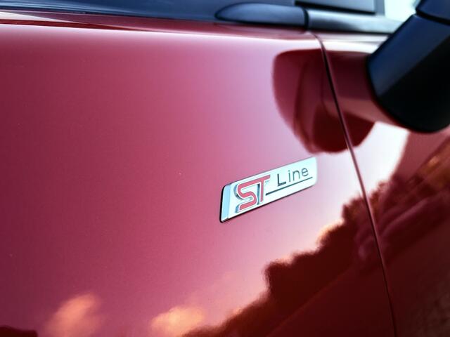 Ford PUMA 1.0 125PK Hybrid ST-Line X First Edition | Trekhaak | Panorama | Winter Pack | 19-inch | Camera |