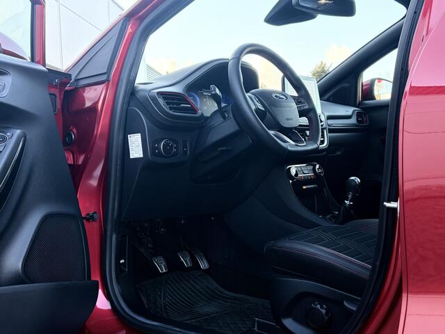 Ford PUMA 1.0 125PK Hybrid ST-Line X First Edition | Trekhaak | Panorama | Winter Pack | 19-inch | Camera |