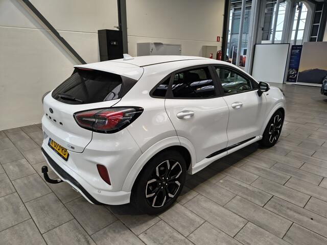 Ford PUMA EcoBoost Hybrid 155 pk ST-Line X | Trekhaak | LED | Navi | B&O | Half leer | Clima | Cruise | 18" |