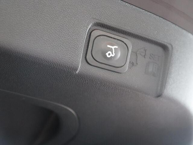 Ford PUMA 1.0 EcoBoost Hybrid ST-Line X | Winterpakket | Cruise Control Adaptief | Parkeercamera | Climate Control | Elektr. Achterklep | B&O |