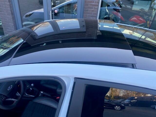 Ford PUMA 1.0 EcoBoost Hybrid ST-Line X First Edition