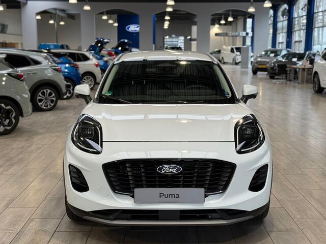 Ford PUMA EcoBoost Hybrid 125pk Titanium | Elek achterklep | Winterpack | Adapt. Cruise | Dodehoek detectie | 360 Camera |Fabr. Gar. t/m 04-2029