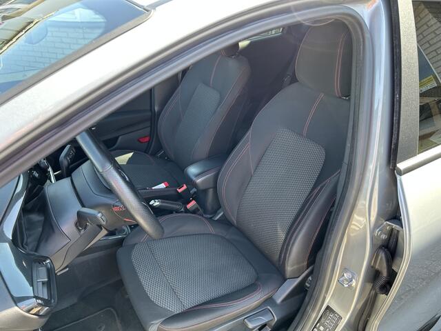 Ford PUMA 1.0 125pk Hyb. ST-Line / Navigatie