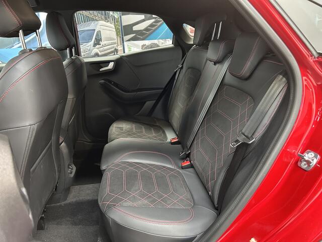 Ford PUMA EcoBoost Hybrid 125 pk ST-Line X | Trekhaak | Winter Pack | 360° Camera | B&O | LED | Adapt. cruise |