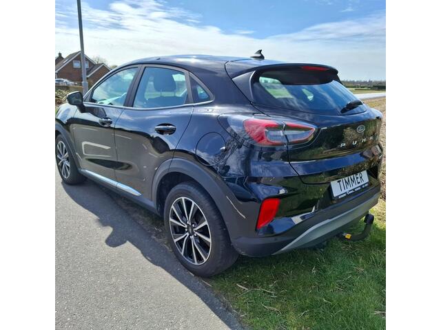 Ford PUMA 1.0 EcoBoost Hybrid Titanium