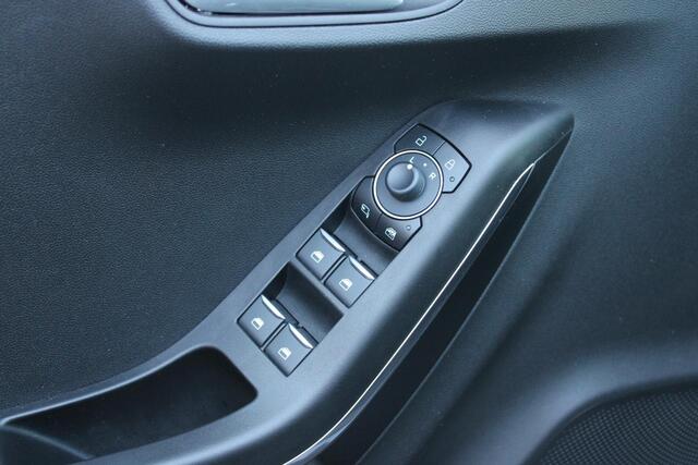 Ford PUMA 1.0 EcoBoost Hybrid Titanium Adaptive Cruise/Camera/NL Auto!!