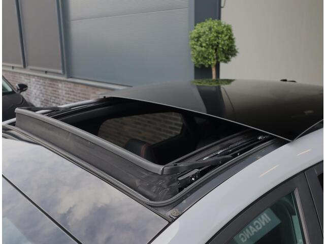 Ford PUMA 1.0 EcoBoost Hybrid ST-Line X | Uniek | Full Options | Panoramadak | Winterpack