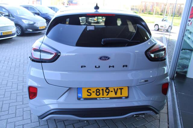 Ford PUMA 1.0 EcoBoost Hybrid ST-Line X | Panoramadak | Adaptive cruise control | Camera | Winter Pack | BLIS | Electrische Achterklep | B&O Sound