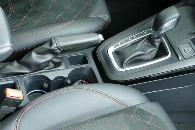 Ford PUMA 1.0 155pk ST-Line X. Panodak, Elek Klep, Stoel&StuurVerw, 360 Camera, Afn Haak