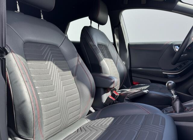 Ford PUMA 1.0 EB 125pk Hybrid ST-Line X, Winter-pack | Camera | Trekhaak