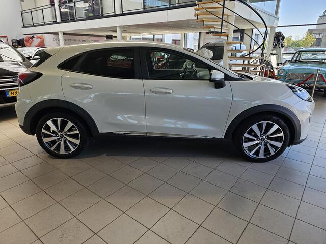 Ford PUMA 1.0 EcoBoost Hybrid Titanium X First Edition