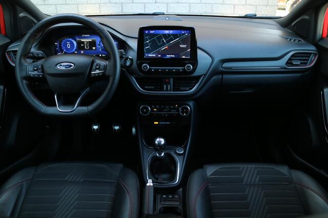 Ford PUMA 1.0 EcoBoost mHEV 92kW ST-Line X | Panorama | Mooi! |