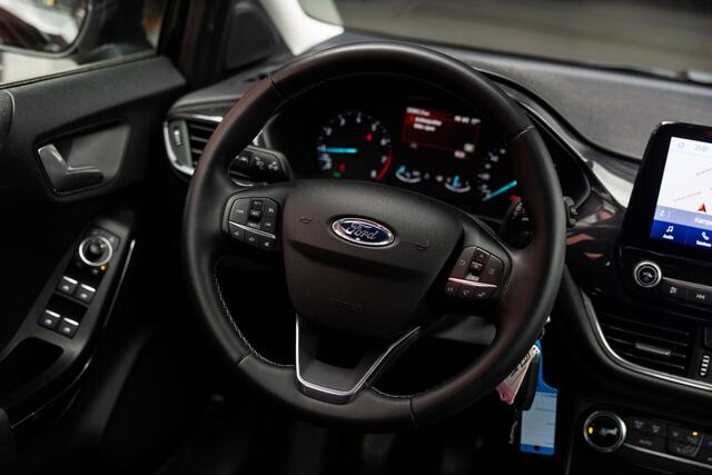 Ford PUMA 1.0 Ecoboost | Camera | Trekhaak | Lane assist |