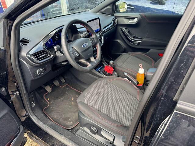 Ford PUMA 1.0 EcoBoost Hybrid ST-Line | 155pk | Trekhaak | Winter Pack | Apple Carplay & Android Auto | Achteruitrijcamera | Cruise Control