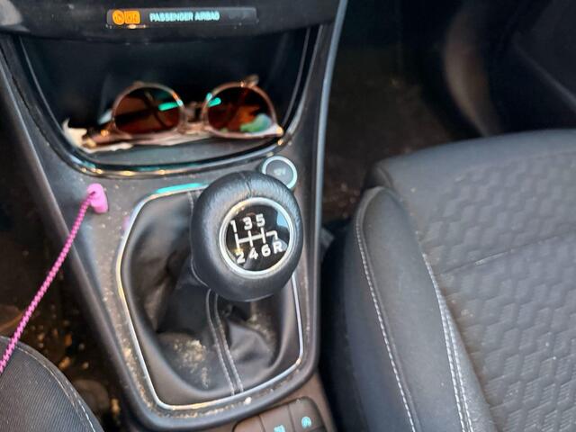 Ford PUMA 1.0 EcoBoost Hybrid Titanium 125pk Winterpack | Apple Carplay, Android auto | Cruise Control | Climate control