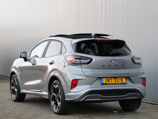 Ford PUMA 1.0 EcoBoost 155pk Mild Hybrid ST-Line Automaat Panoramadak / Trekhaak / Voorruitverwarming