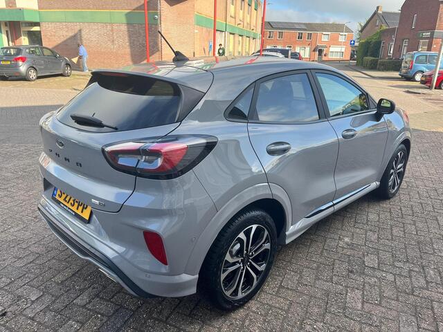 Ford PUMA 1.0 EcoBoost Hybrid ST-Line