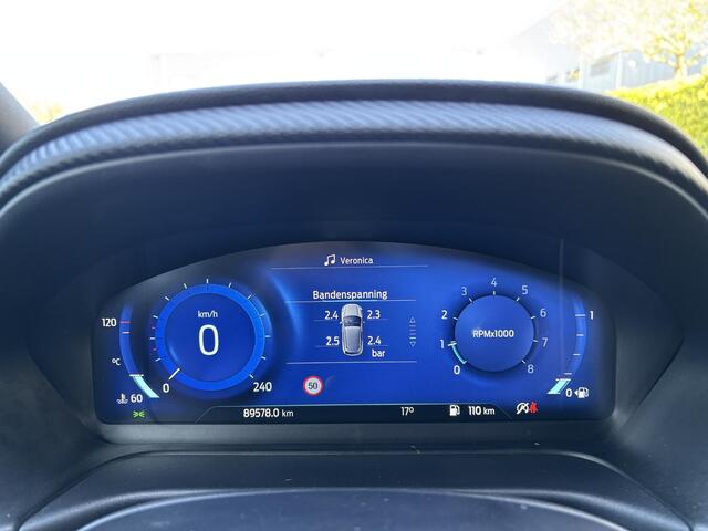 Ford PUMA 1.0 EcoBoost Hybrid ST-Line X | Winter pack | Navigatie |