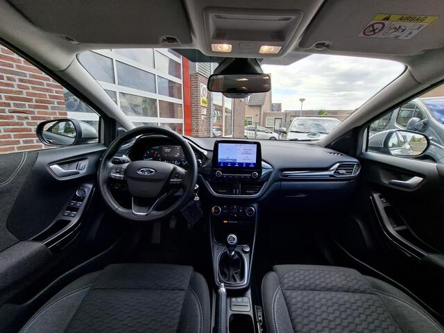 Ford PUMA 1.0 EcoBoost Hybrid 125pk Titanium|Cruise|Carplay Ford Puma 1.0 EcoBoost Hybrid 125pk Titanium, Cruise, Navi