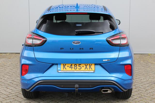 Ford PUMA 1.0-125pk EcoBoost Hybrid ST-Line X. Zeer nette wagen ! Slechts 35.000km ! Autm. airco, cruise cntrl, premium soundsyst., LED verl., navigatie, telefoonvoorb., trekhaak afneemb., stoel, stuur en voorraamverwarming. etc.