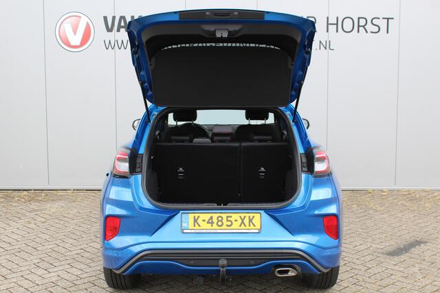Ford PUMA 1.0-125pk EcoBoost Hybrid ST-Line X. Zeer nette wagen ! Slechts 35.000km ! Autm. airco, cruise cntrl, premium soundsyst., LED verl., navigatie, telefoonvoorb., trekhaak afneemb., stoel, stuur en voorraamverwarming. etc.