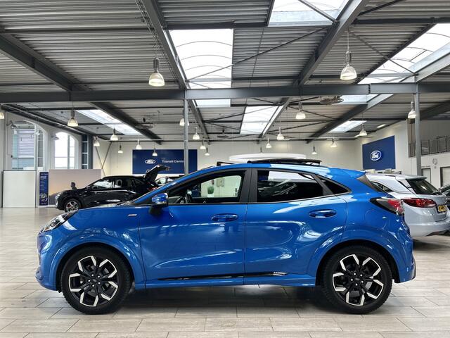 Ford PUMA EcoBoost Hybrid 125pk ST-Line X First Edition | Pano | Trekhaak | B&O | Winterpack | Adapt. Cruise | Camera | Blis | All-Seasons |