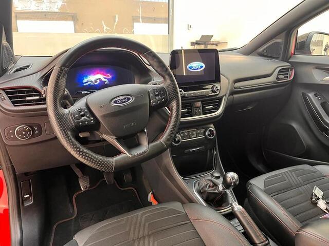 Ford PUMA 125pk Eco Hybrid ST-Line X Half Leer B&O Navi Afn. Trekhaak Zwart Dak 18" LM velgen Dealeronderhouden