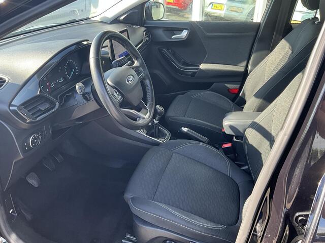 Ford PUMA 1.0 EcoBoost Hybrid Titanium