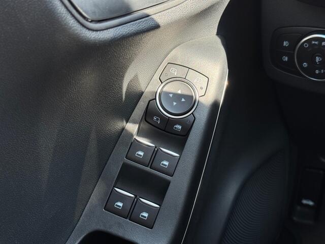 Ford PUMA 1.0 Hybrid Titanium X - stoelmassage - winterpakket