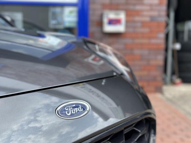 Ford PUMA 1.0 EcoBoost Hybrid ST-Line X | Stoel, Stuur en voorruit verwarming | All-seasons