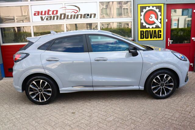 Ford PUMA 1.0 EcoBoost Hybrid ST-Line Vignale O.a: Afn. trekhaak, Vol leder, Stoel-/stuur verw., Camera, Key-Less, Elktr. achterklep, Etc... Rijklaar! All-in prijs!