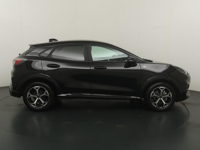 Ford PUMA EcoBoost Hybrid 125pk ST-Line | Winterpack | Cruise control | Camera | Clima | SYNC 4 | All-season banden |