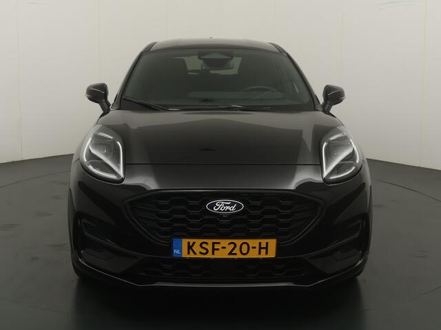 Ford PUMA EcoBoost Hybrid 125pk ST-Line | Winterpack | Cruise control | Camera | Clima | SYNC 4 | All-season banden |
