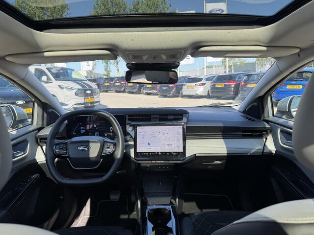 Ford PUMA Gen-E Premium 47 kWh 168pk | Driver Assistance Pack | Winterpack | Panoramadak |