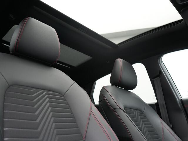 Ford PUMA 1.0 EcoBoost ST-Line X 168pk Dealer O.H | Trekhaak Afn. | Panodak | Adaptive Cruise | Bang & Olufsen | Camera | Sportstoelen & Stuur Verwarmd | Keyless | Virtual | Navigatie | DAB | 17"L.M |