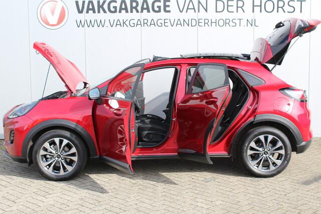 Ford PUMA 1.0-125pk EcoBoost Mild-Hybrid Titanium. Fabr. garantie t/m 21-09-2029 ! Elektr. pano-dak, stoel-, stuur- en voorraamverw., 360gr. camera, adaptieve cruise cntrl, side- en lane assist, parkeersensoren v+a, metallic lak, LM wielen.